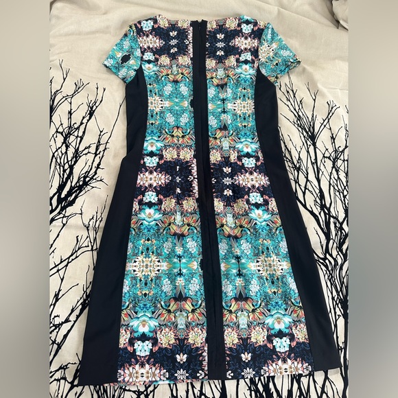 Xhilaration floral and color block black shift dress, size small, EUC - Picture 3 of 8